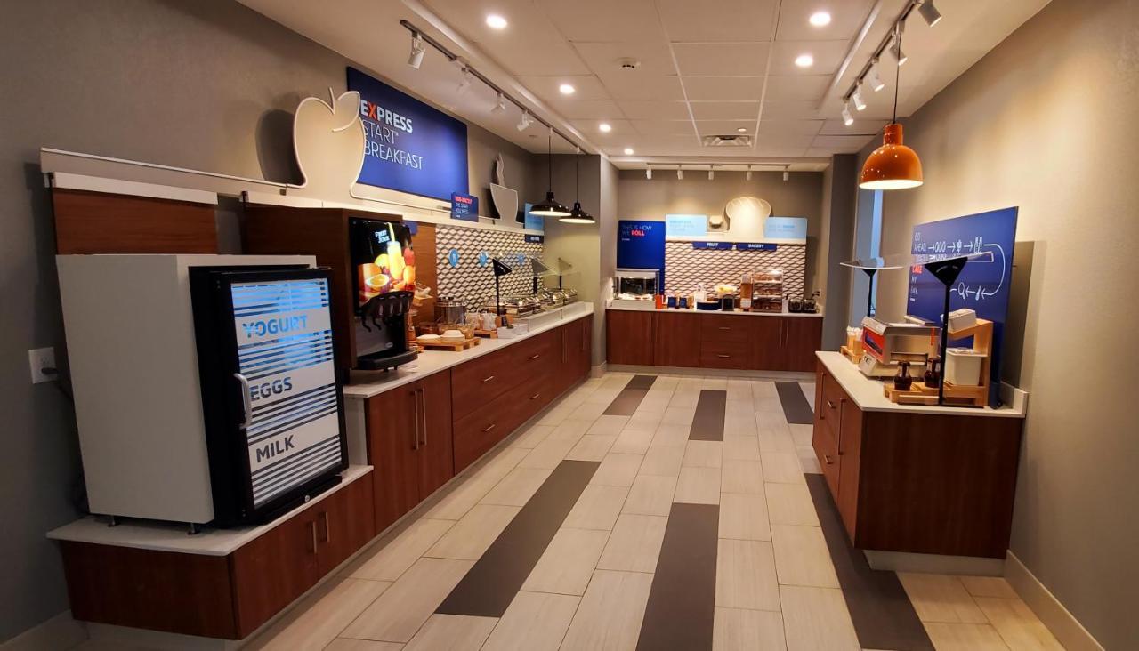 Holiday Inn Express - Wells-Ogunquit-Kennebunk By Ihg Екстериор снимка